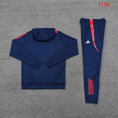 2024/25 Manchester United Hooded Training Kit -