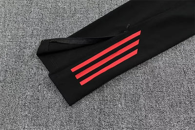 25/26 Manchester United red and black long-sleeved training suit