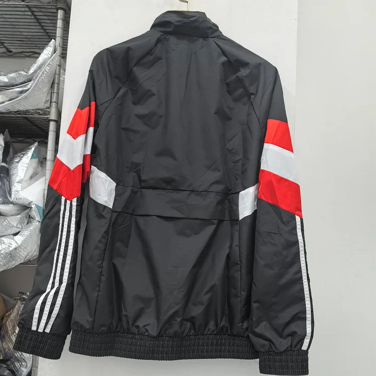 2024/25 Manchester United Black Windbreaker