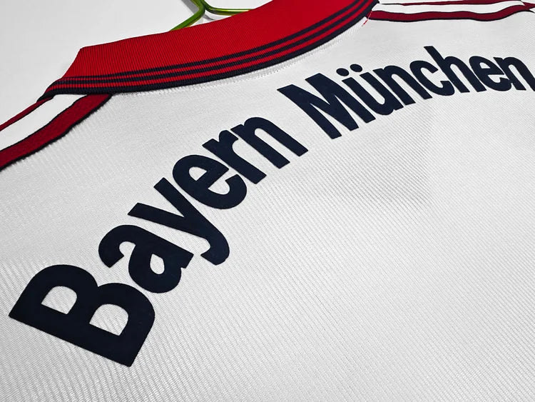 1998/99 Bayern Munich Away Retro Jersey