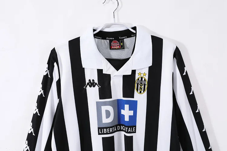 1999/00 Juventus Home Retro Long Sleeve