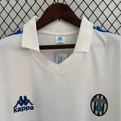 1990/92 Juventus Retro Jersey