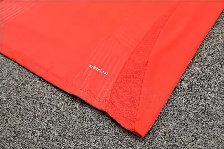 2024/25 Manchester United orange long sleeve training kit