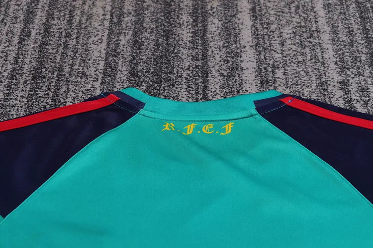 2010 Spain Goalkeeper - Kids Kit