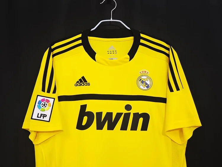 2011/12 Real Madrid Yellow Goalkeeper Shirt