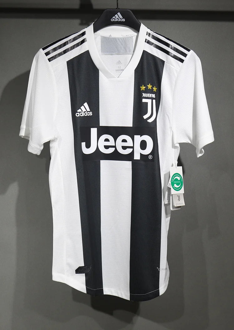 2018/19 Juventus Home Shirt - Player Edition