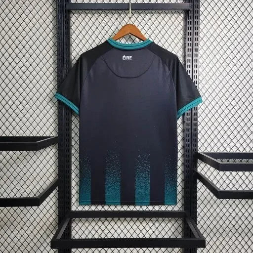2023/24 Ireland third away kit