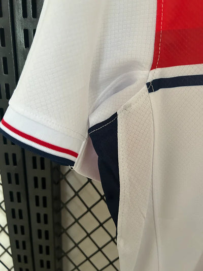2024/25 England pre-match training jersey