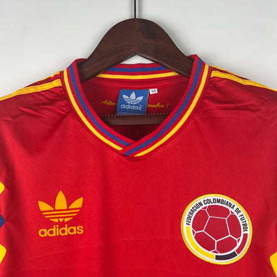 1990 Colombia away retro jersey.