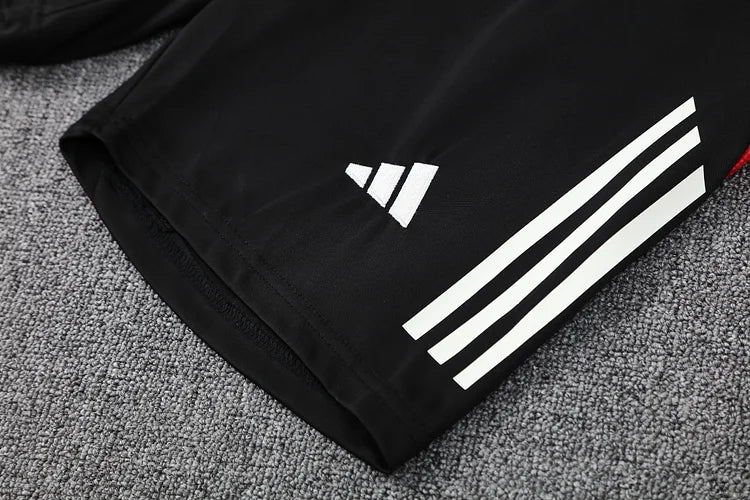 2025/2026 Manchester United Training Vest