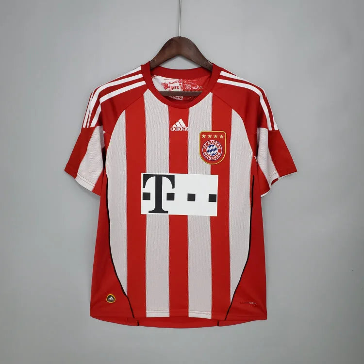 2010/11 Bayern Munich home retro jersey