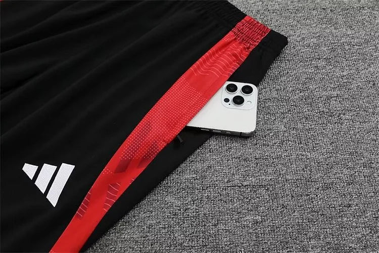 2024/25 Manchester United long sleeve training kit -