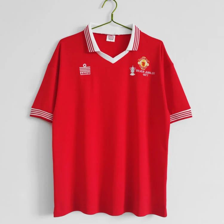 1977 Manchester United home retro jersey
