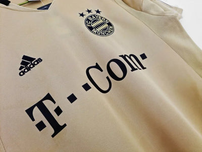 2004/05 Bayern Munich Away Retro Jersey