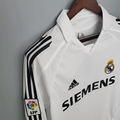 2005/06 Real Madrid Home Retro Long Sleeve Jersey