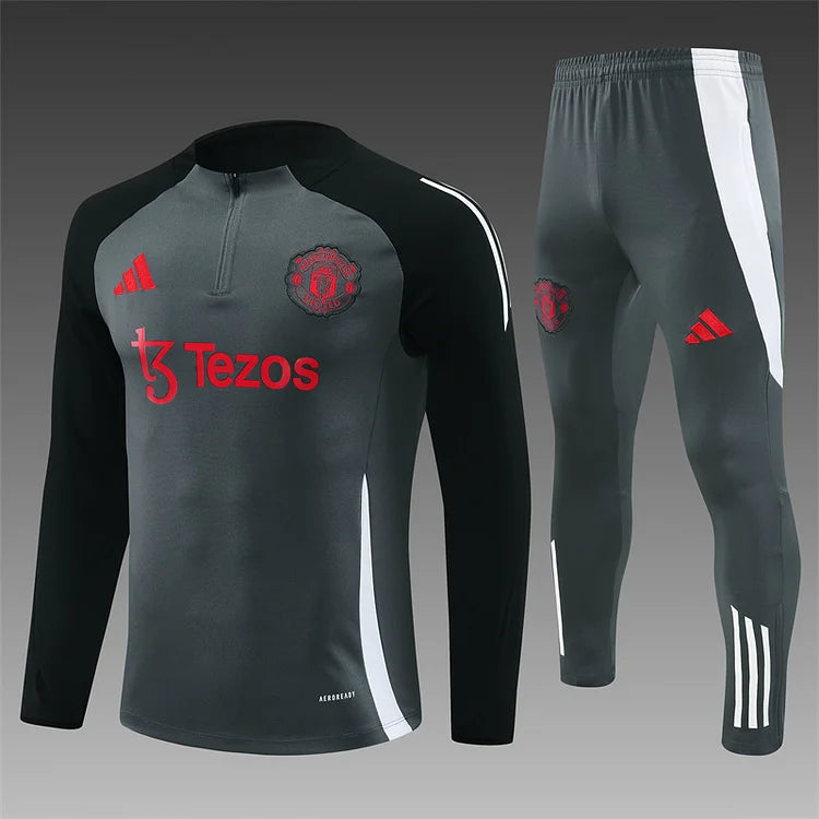 2024/25 Manchester United grey long sleeve training kit.
