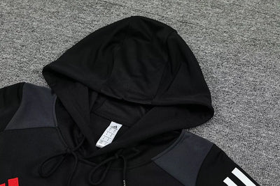2024/25 Manchester United Hooded Training Kit -