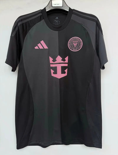 2025/2026 Juventus Away Shorts Fan Edition