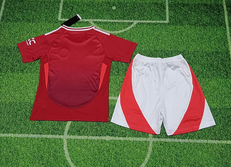 2024/25 Manchester United Home Shirt. --- Kids Kit