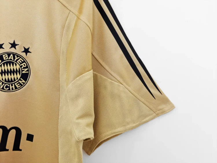 2004/05 Bayern Munich Away Retro Jersey