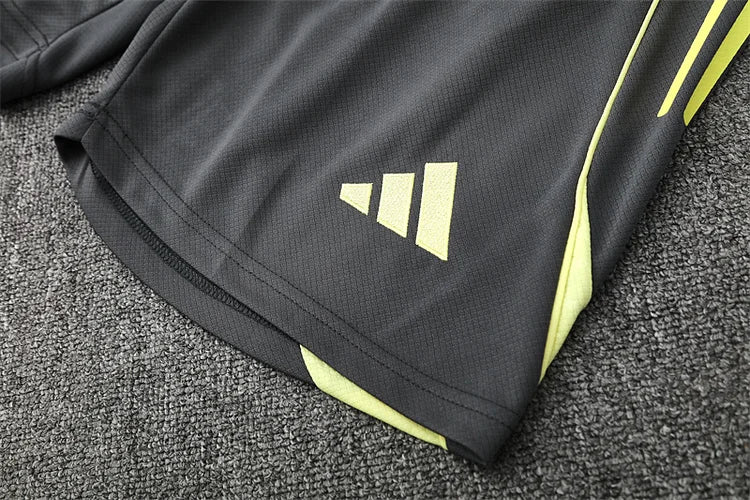 2025/2026 Real Madrid Short-Sleeved Training Suit