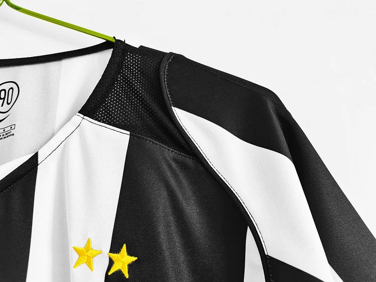 2004/05 Juventus home retro jersey