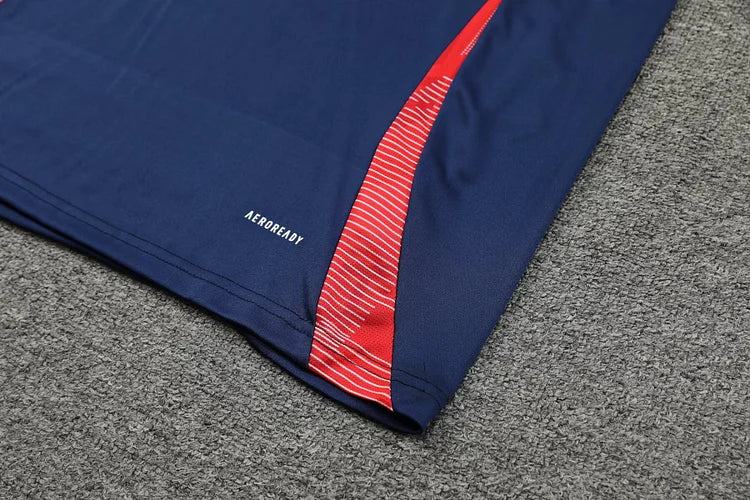 2024/25 Manchester United Training Kit