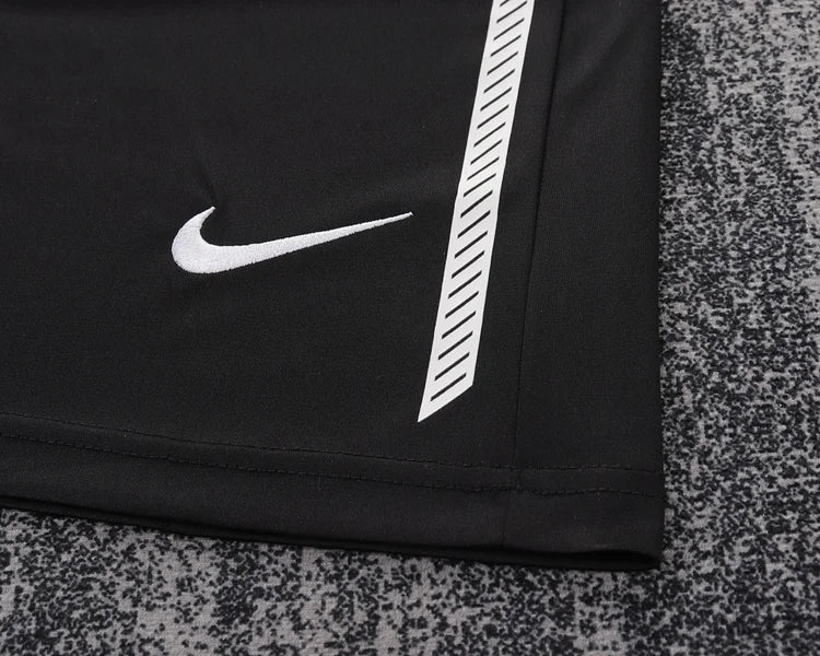 2011/12 Manchester United Away Champions League Edition - Kids Kit
