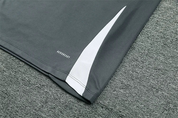 2024/25 Manchester United grey long sleeve training kit.