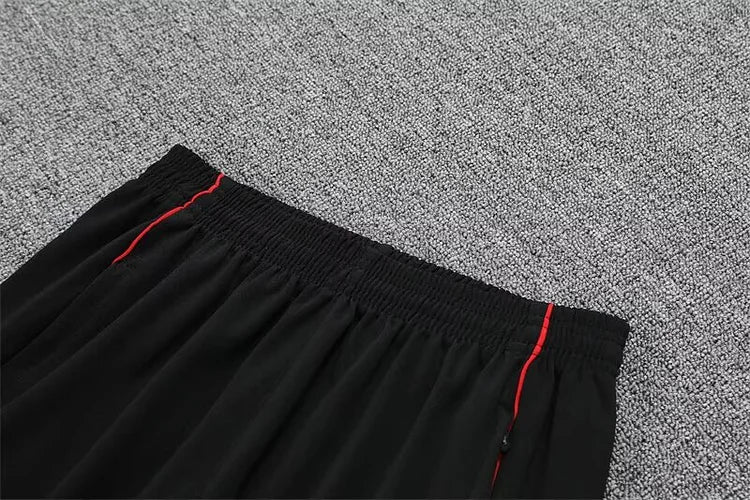 2025/2026 Manchester United Red And Black Long-Sleeved Training Suit