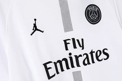 2018/19 Paris retro away jersey