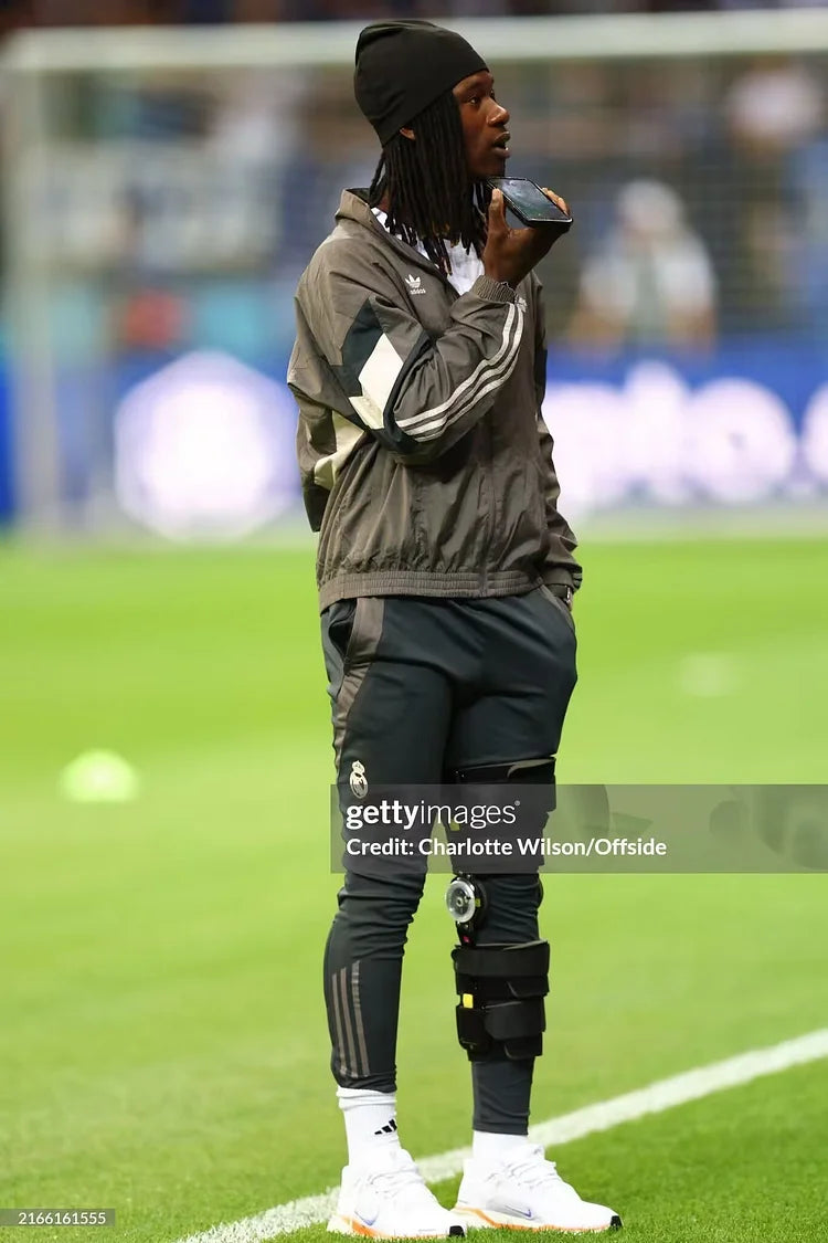 2024/25 Real Madrid Vintage Grey Jacket