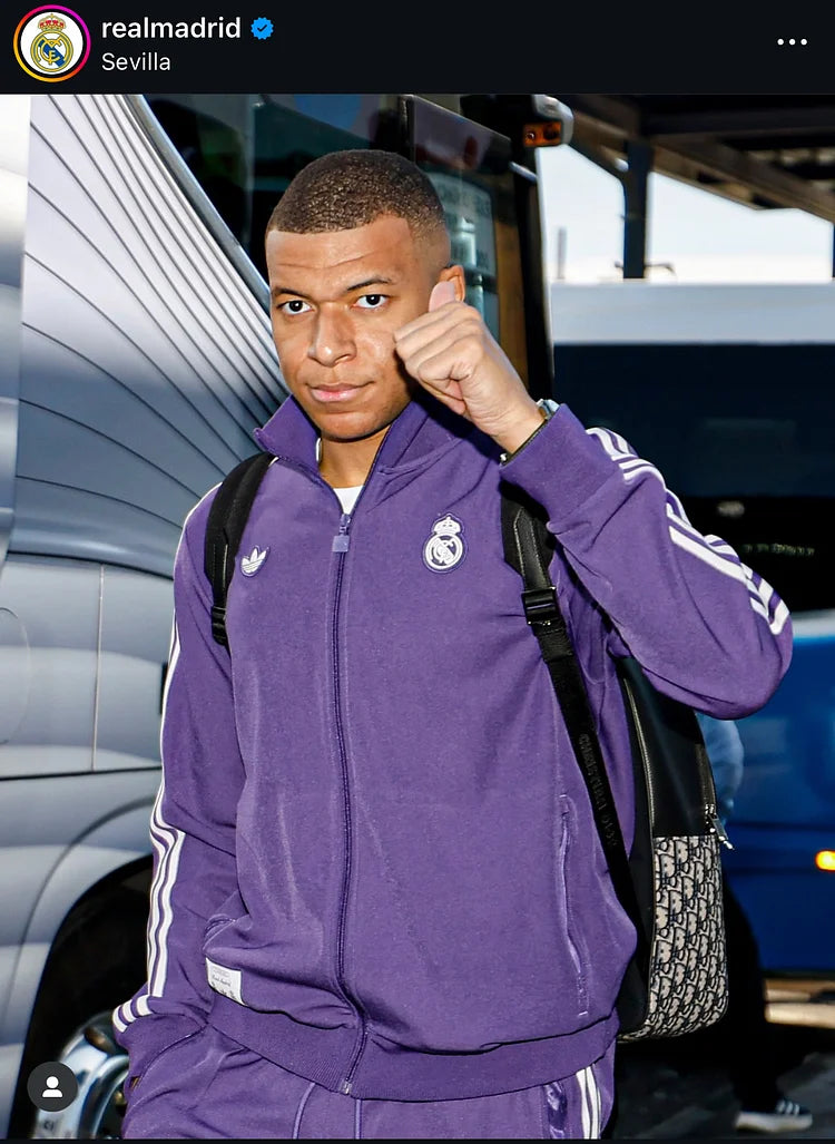 Real Madrid classic retro four seasons health and leisure sports suit