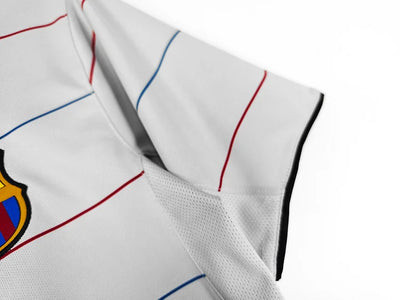 2003/04 Barcelona away jersey