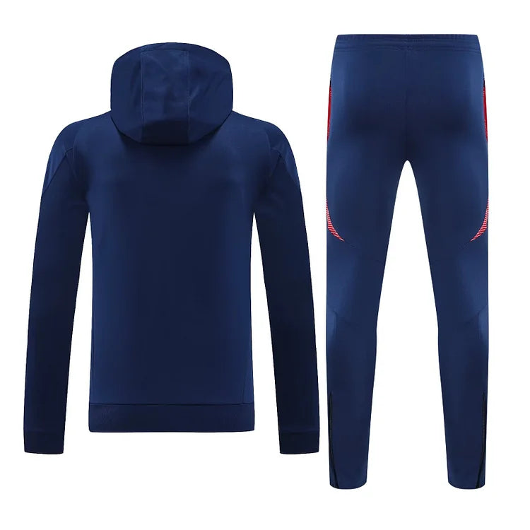 2024/25 Manchester United Hooded Training Kit -