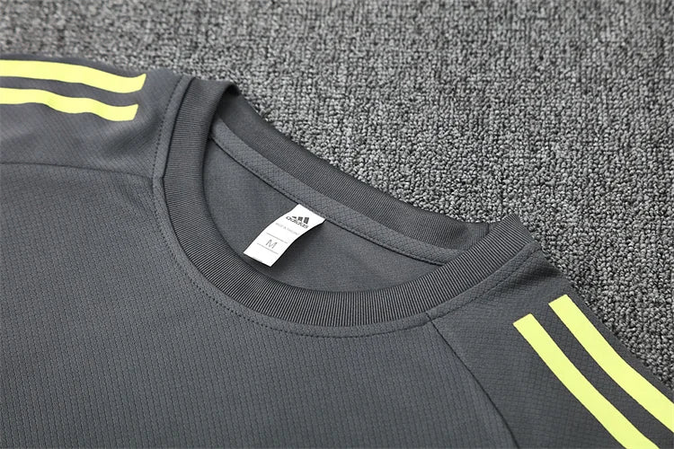 2025/2026 Real Madrid Short-Sleeved Training Suit