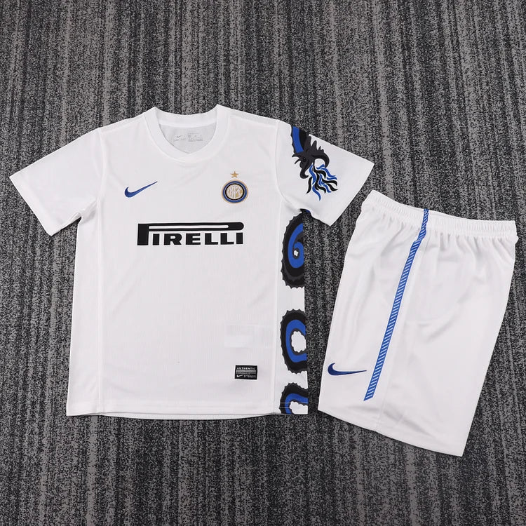 2009/10 Inter Milan Away Retro - Kids Kit