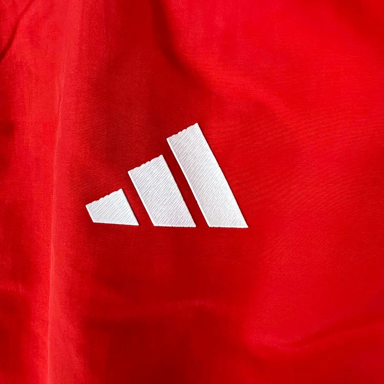 2023/24 Bayern Munich Double-sided Windbreaker (Red and White)