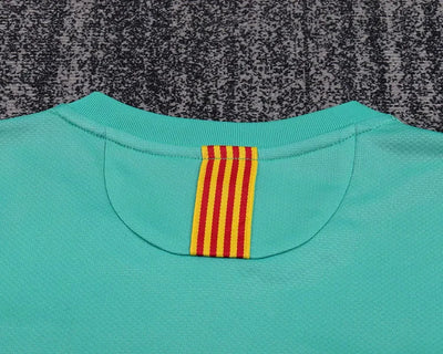 2010/11 Barcelona Away Retro - Kids Kit