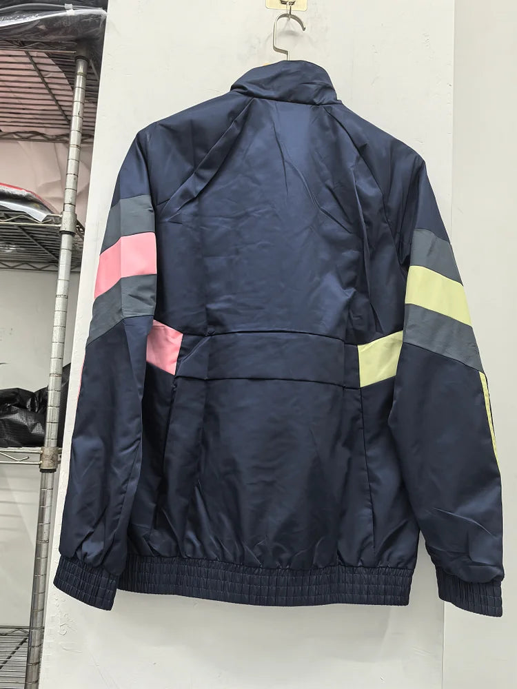 2024/25 Manchester United Black Windbreaker