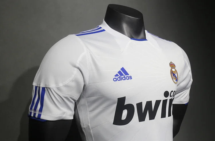 2010/11 Real Madrid Home Retro Kit - Players