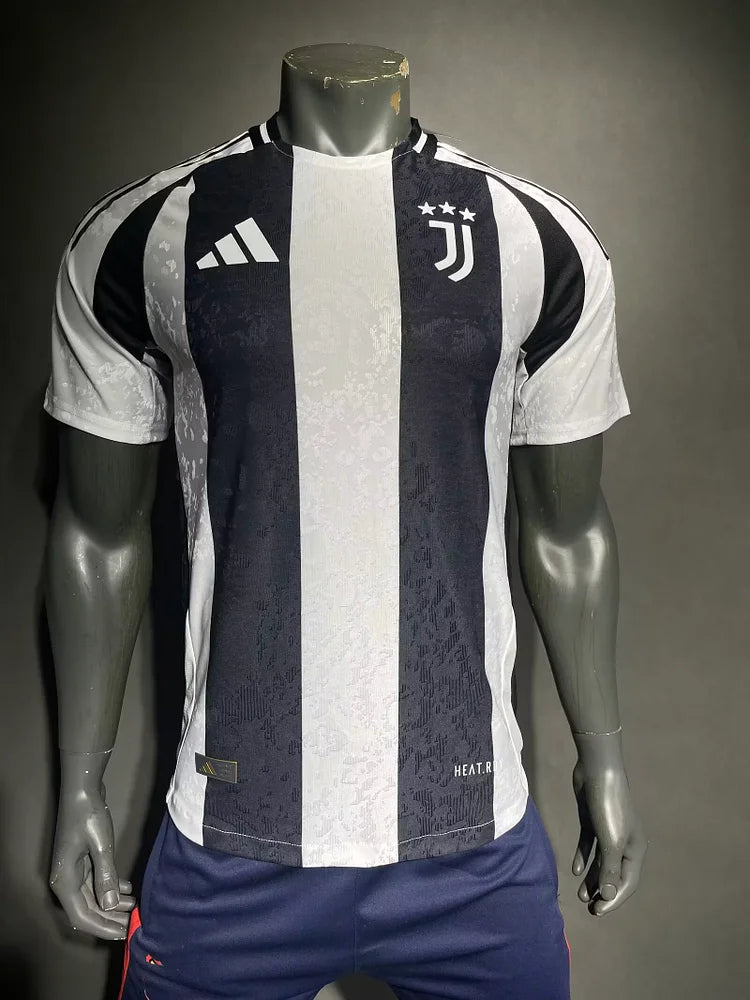 2024/25 Juventus Home Shirt - Player Edition