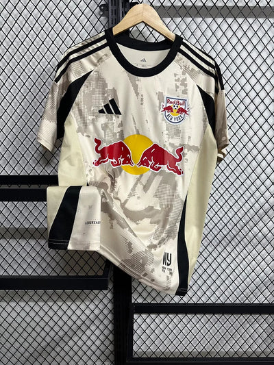 2025/26 Leipzig Away Shirt