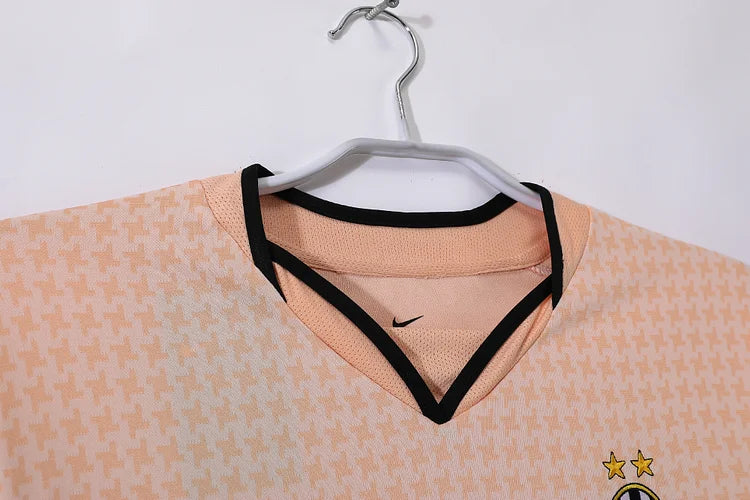 2003/04 Juventus Away Retro Shirt