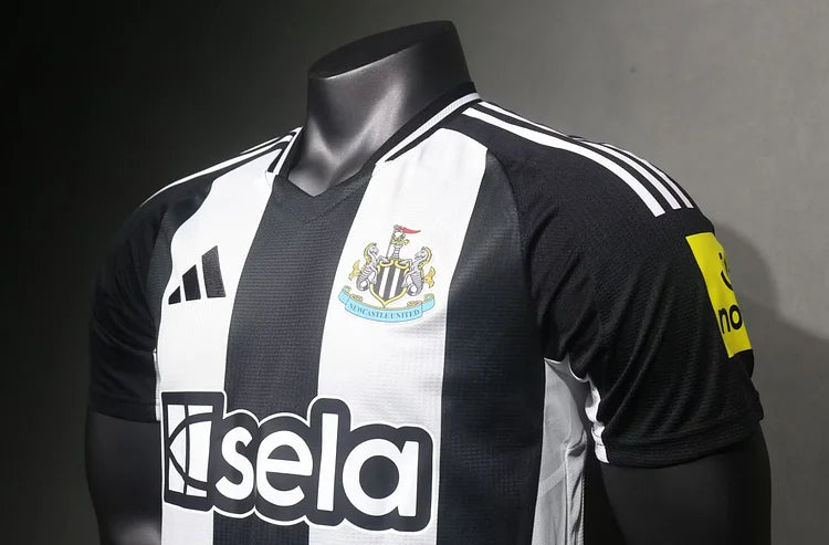 2024/25 Newcastle United Home Player Jersey 1:1 Thailand Quality