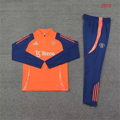 2024/25 Manchester United Half Zip Training Kit..