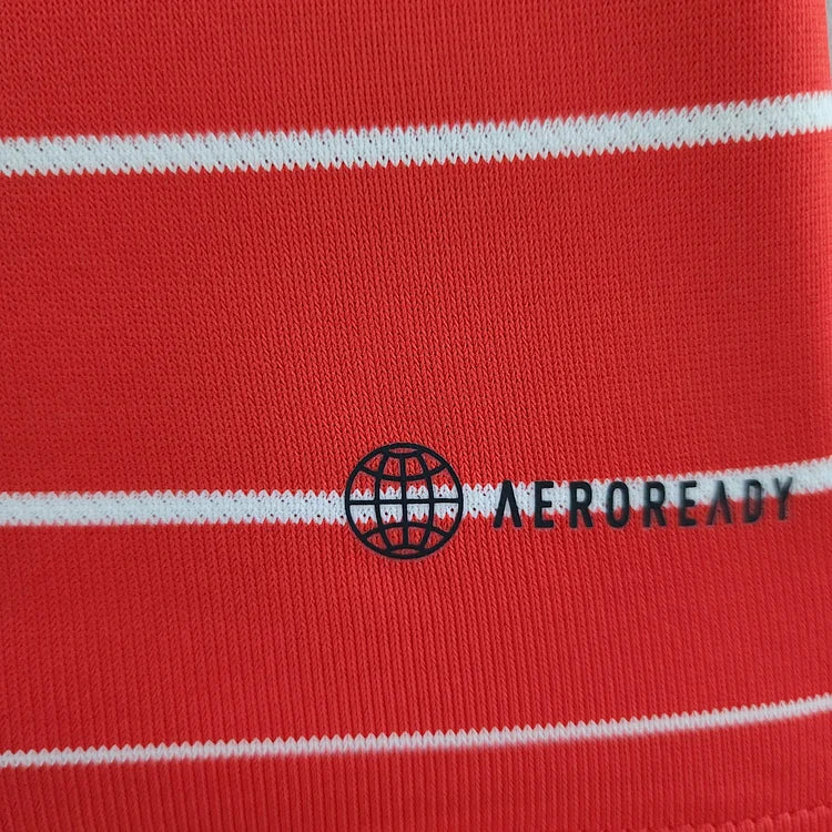 2022/23 Bayern home jersey