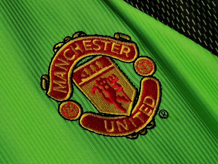 1998/99 Vintage Manchester United Goalkeeper Green Jersey
