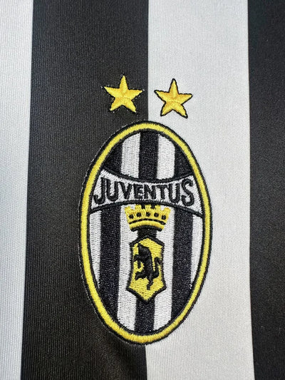 2003/04 Juventus Home Retro Shirt