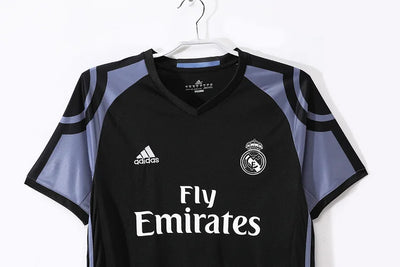 2016/17 Real Madrid Second Away Kit